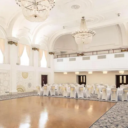 Hotel The Grand Center By Dancenter 4*