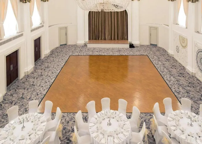 The Grand Center By Dancenter